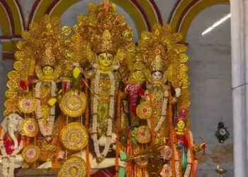 মহামায়ার হাত ভাঙার ঘটনা থেকে নাম হল ‘কলারছড়া দুর্গা পুজো’