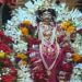কলকাতার এই জগদ্ধাত্রী পুজোয়, দেবীরূপী নারীদের আশীর্বাদ নেন পুরুষরা