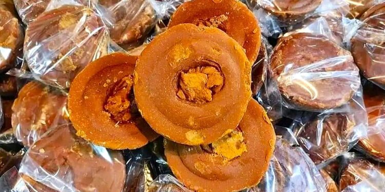 বসিরহাটের জিরান গুড়! আসল পাটালির গন্ধে মাতোয়ারা শীত