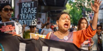 ভারতের নতুন রূপান্তরকামী বিলে কেড়ে নেওয়া হল তাঁদের স্বাধীনতা?